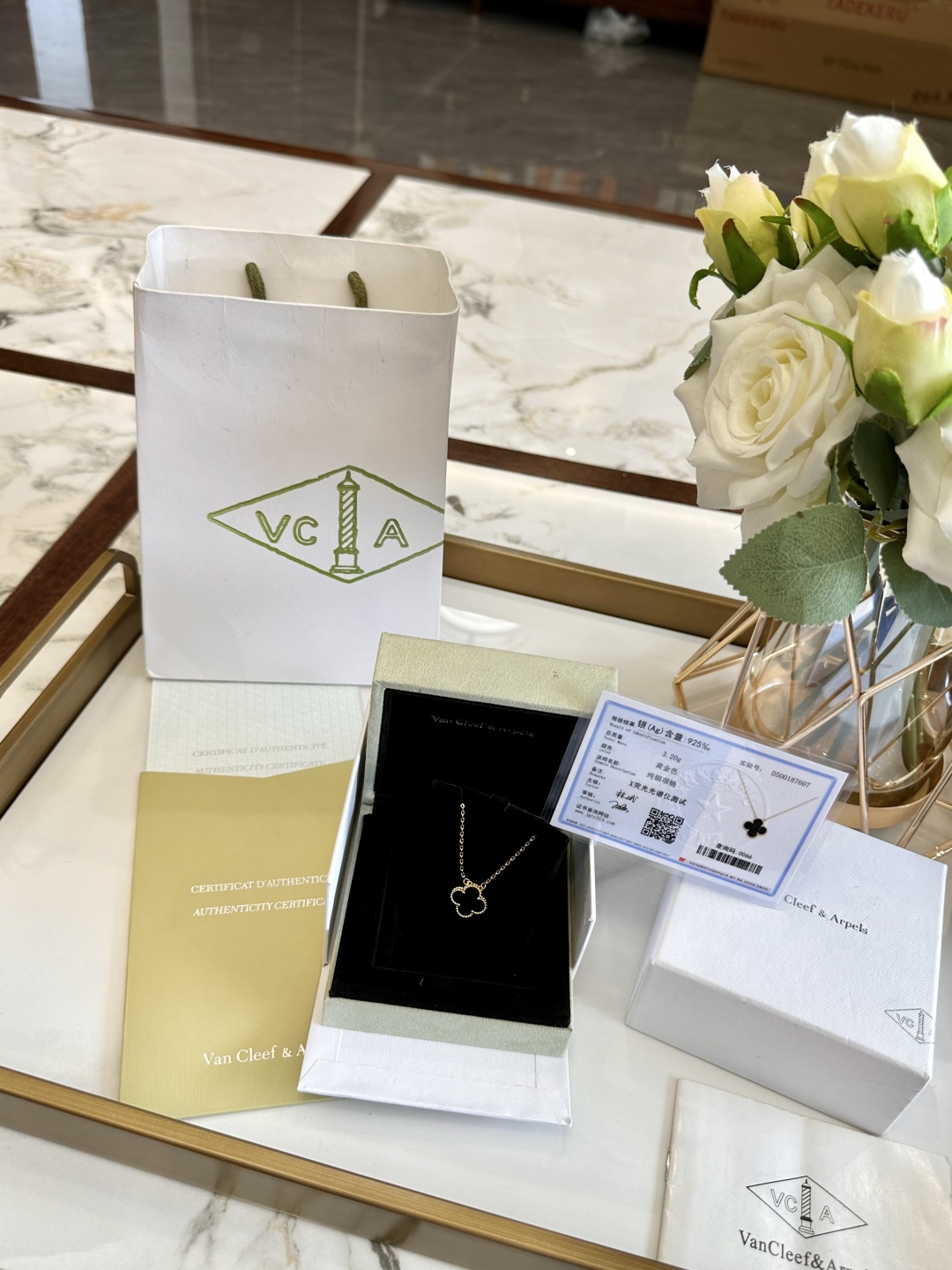 VAN CLEEF ARPELS jewelry model 49